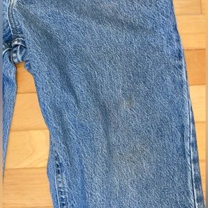 Light stains on knees